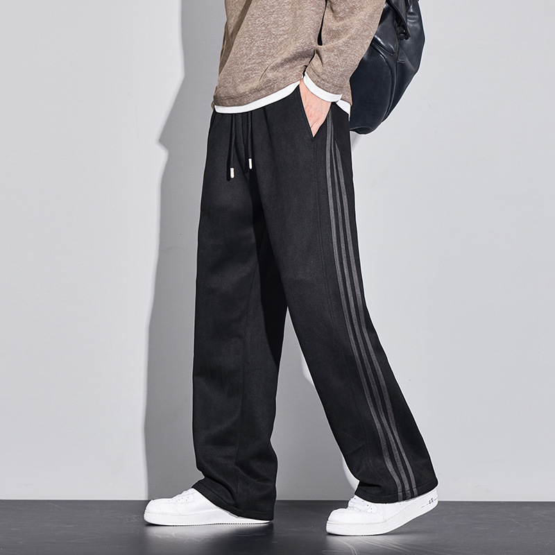 Спортно-ежедневни панталони с три ленти, прав модел, средно висока талия, закопчаване с връзка, полиестер-еластанова смес