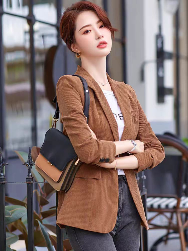 Női corduroy kis zakó, slim fit, rövid modell, zakó gallér, hosszú ujjak, egygombos zárás, casual japán-koreai stílus
