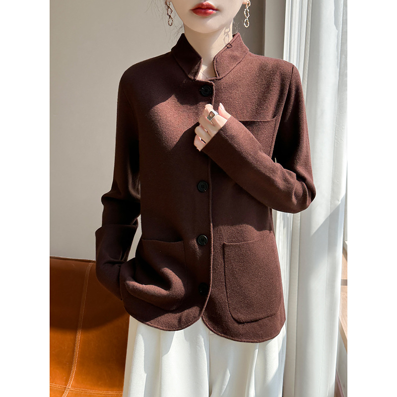 Álló galléros gyapjú kardigán lazább szabással, hosszú ujjú, zsebek, 95%+ gyapjú