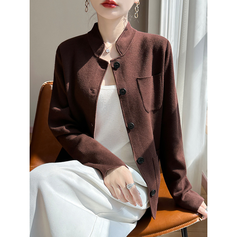 Álló galléros gyapjú kardigán lazább szabással, hosszú ujjú, zsebek, 95%+ gyapjú