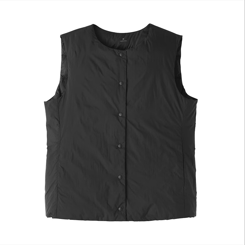 Ženska vesta s perju Slim-fit – punilo: bijelo pačje perje, udio perja 86–90%, kratka duljina (40–50 cm)