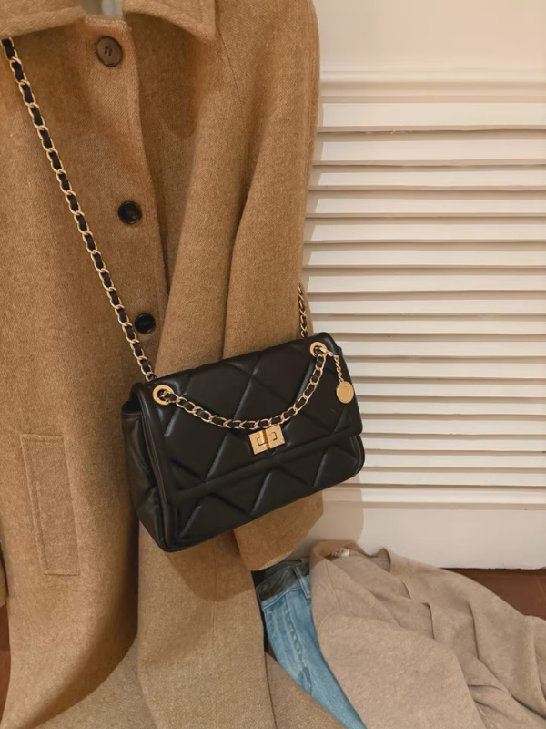 Torba za rame-crossbody od PU kože, gradski minimalistički stil, lančani remen, romb šavovi, horizontalni kvadratni oblik