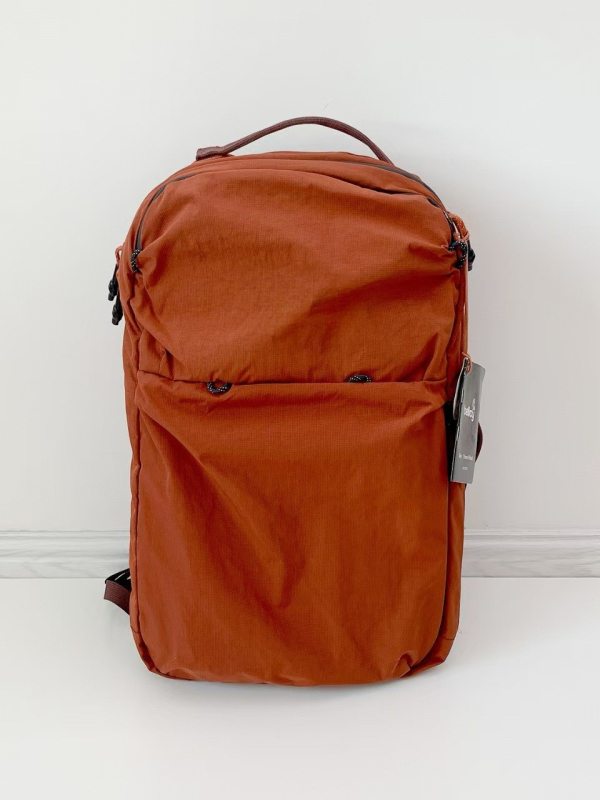 Unisex najlonski putni ruksak, ultra lagan, kapacitet ispod 20 L, poliesterska podstava, stil rekreacijskog putovanja