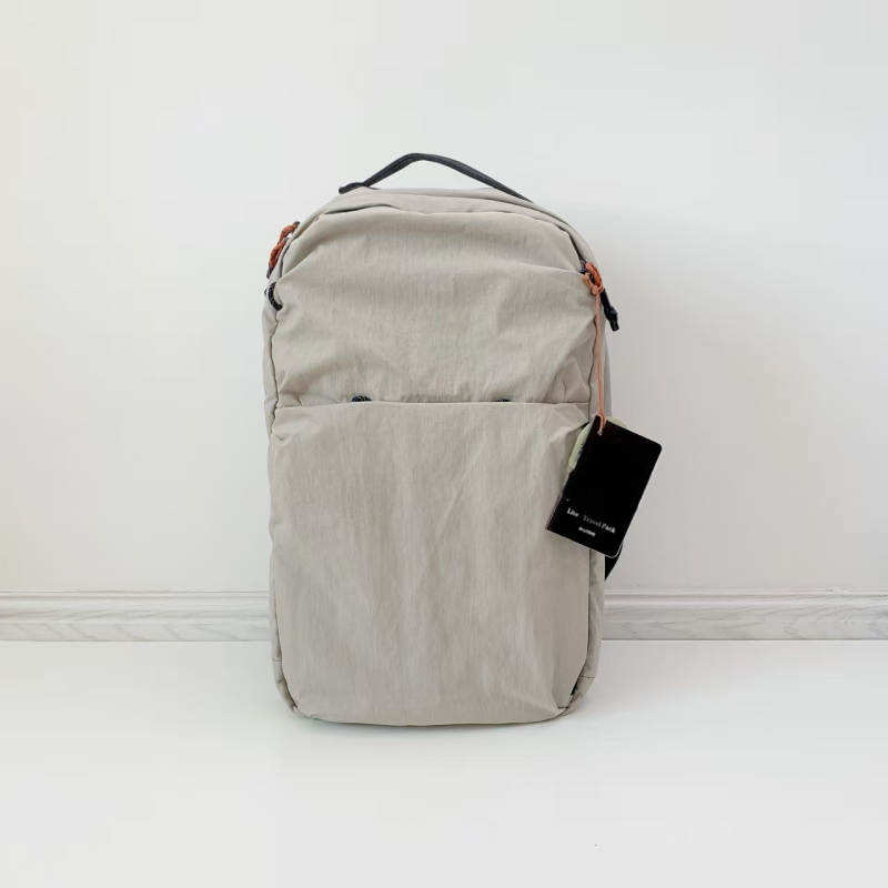 Unisex najlonski putni ruksak, ultra lagan, kapacitet ispod 20 L, poliesterska podstava, stil rekreacijskog putovanja
