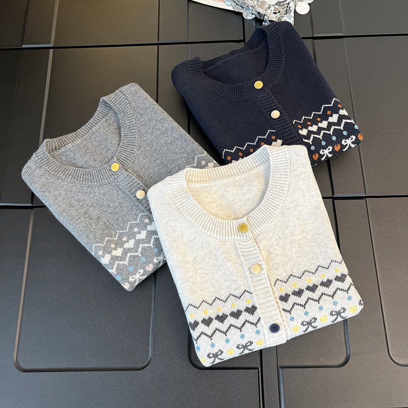 Korejskog stila pleteni kardigan-vest s retro jacquard uzorkom, labav kroj, okrugli izrez, mješavina poliestera