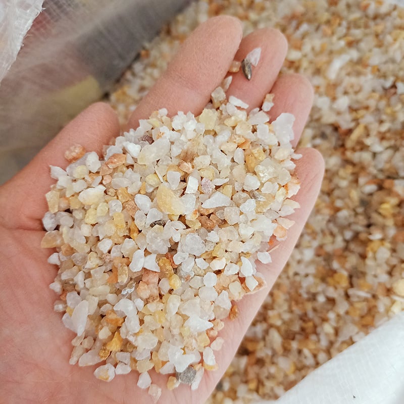 Rui cheng prirodni riječni kamen za ukras akvarija, dekorativni kamen, 2,5 kg po vreći, 2500 g