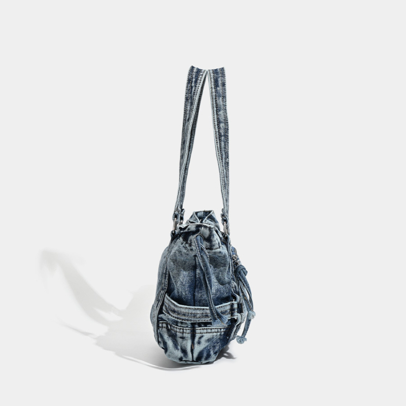 Tote torba - denim, horizontalni kvadratni oblik, zatvarač, džep za telefon, jedna naramenica