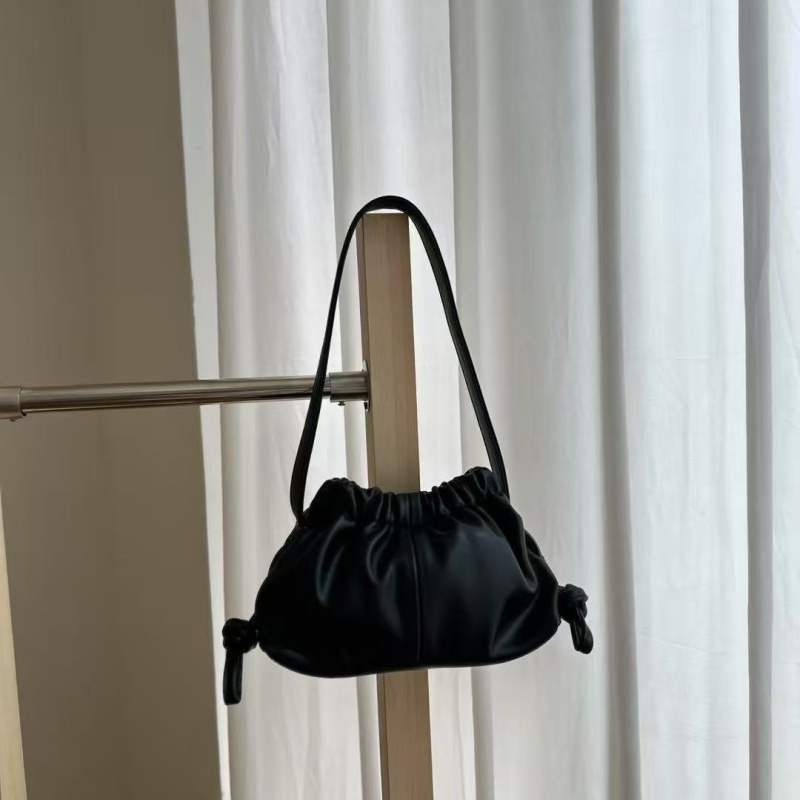 Geantă tip găleată cu design plisat, purtată în mână, PU material, dimensiune mică, închidere cu șnur, curea simplă