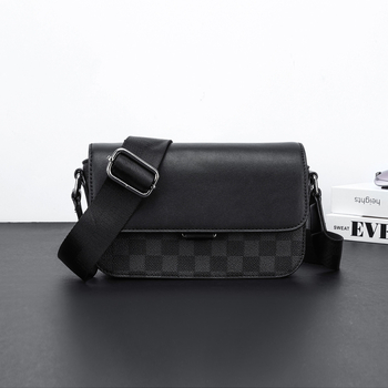 Muška crossbody torba, ulični stil, PVC materijal, karirani uzorak, podstava od poliestera, proljeće 2025