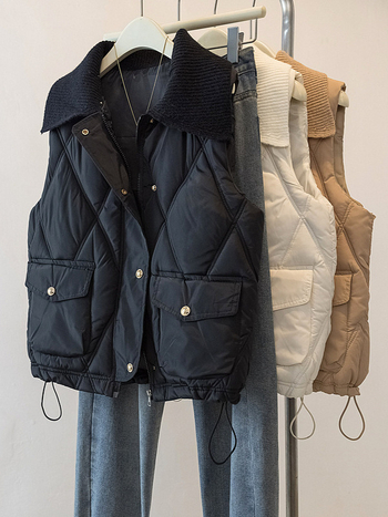 Ženska prešivana vesta od pamuka s punom, casual bez rukava, zatvarač, rever ovratnik (Punilo: Down cotton; Ovratnik: rever; Zatvaranje: zip; Duljina: 50–65 cm)