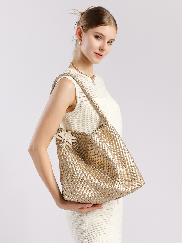 Tote torba od sintetičke kože, urban minimalistički stil, oblik kante, magnetski zatvarač