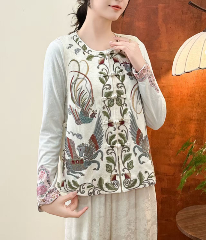 Izšivena etnička ženska vest, retro književni stil, pamuk-lan tkanina (80-90% pamuka), cvjetni uzorak, stojeći ovratnik