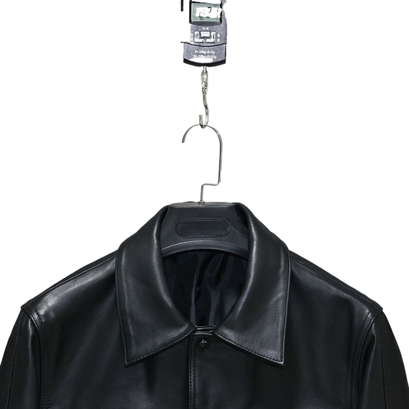 Ανδρικό δερμάτινο μπουφάν από γνήσιο δέρμα προβάτου, στενή γραμμή, κοντό μήκος, πέτο γιακά, κλείσιμο με ένα κουμπί