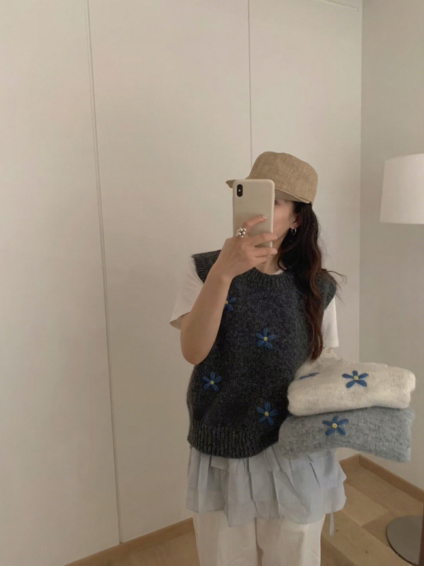 Koreai stílusú női kötött mellény környakú, ujjatlan, növény- és virágmintás, kasmír-poliészter keverék, őszi-téli