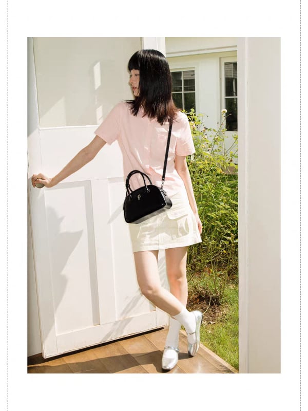 Valódi bőr bowling táska, hónalj alatti stílus, érett női megjelenéshez, tavasz 2025 kiadás, mindennapi használatra