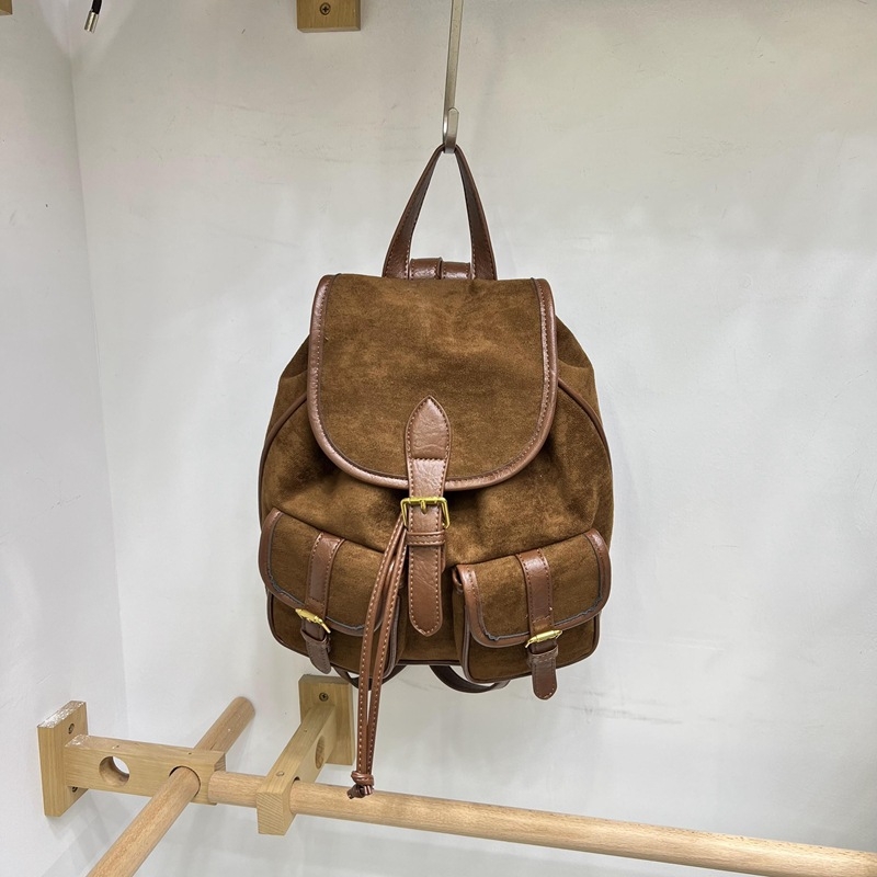 Ruksak s vintage casual stilom, PU materijal, velika kapaciteta, zatvarač s čvorom, tekstura deerskin fleece, za svakodnevnu upotrebu, proljeće 2024