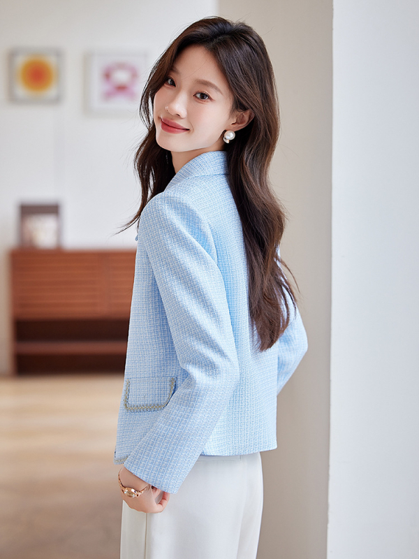 Női rövid zakó reverrel, egyszínű poliészter, 95%+ poliészter, hosszú ujjú, hossz 50–65 cm