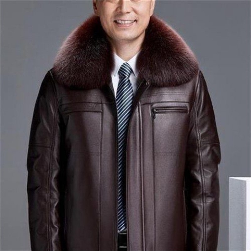 PU bőrből készült kabát, fleece-béléssel, gallér rever, dupla patentos záródás, lazán szabott