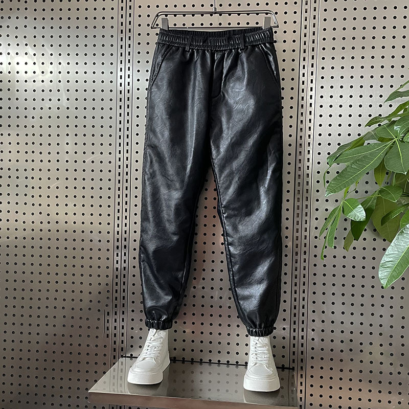 Műbőr nadrág fleece béléssel, téli szélálló, laza szabású