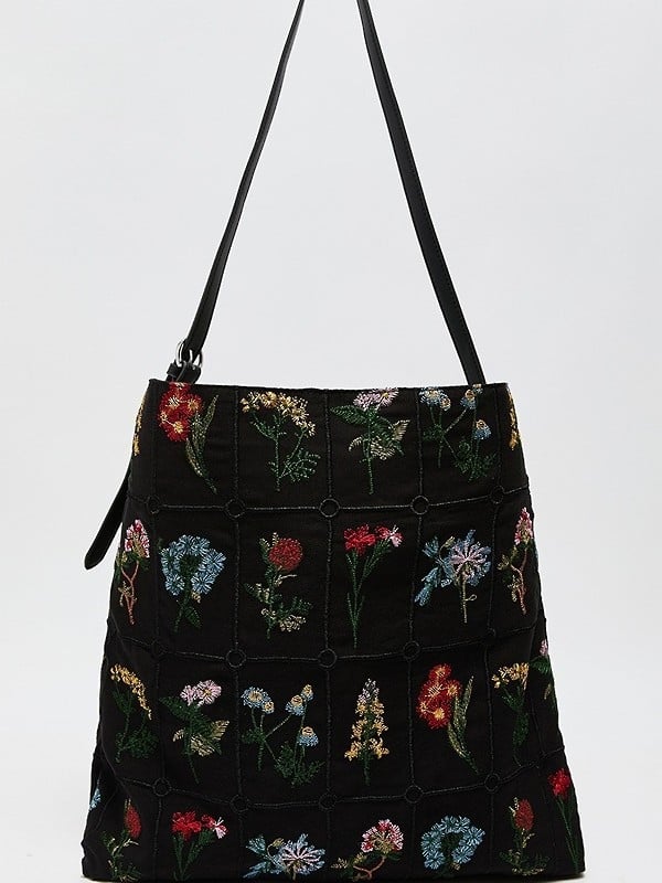 Nylon tote táska, street stílus, vödr alakú, zseb dokumentumokhoz, nyitott felső rész, egy vállpánt, poliészter bélés