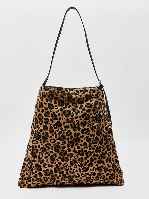 Nylon tote táska, street stílus, vödr alakú, zseb dokumentumokhoz, nyitott felső rész, egy vállpánt, poliészter bélés