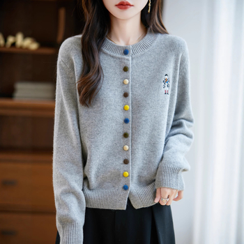 Hímzett kardigán - poliészter, hosszú ujjú, kerek nyakú, japán-koreai lazább stílus