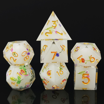 Smoljene D20 kocke s cvjetnim decalima za D&D i Cthulhu TRPG — mogućnost prilagodbe, set od 50 komada, individualno pakirane