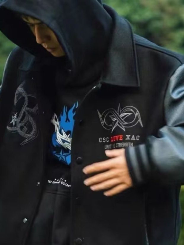 Jesensko-zimska presšivena baseball jakna, unisex, slobodan kroj, stojeći ovratnik, jednostruko kopčanje, izvezeni detalji