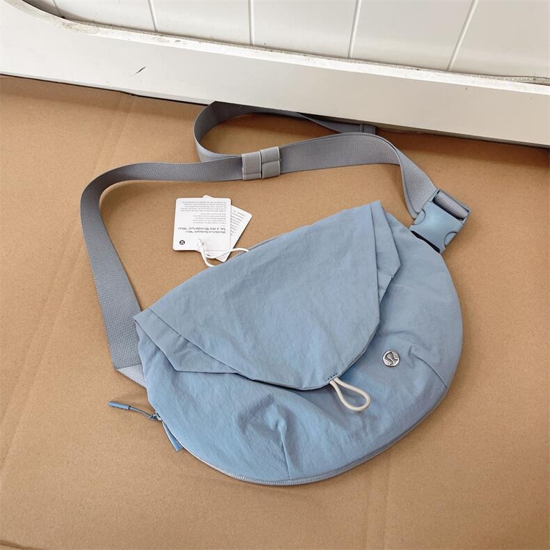 Platnena brzosušeća sportska torba preko ramena, unisex, za vanjske aktivnosti, ležerni stil putovanja, jednofarbni uzorak