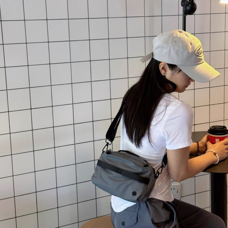 Oxford crossbody sports torba — vodootporna, unisex, street style