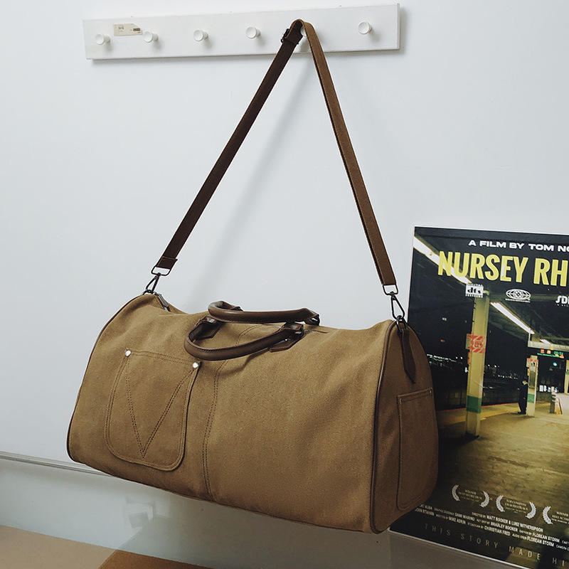 Putni ruksak, lagan, minimalističan, unisex; Kapacitet: 20–35L; Materijal: Nylon; Podstava: Poliester; Značajke: prozračan, vodootporan, otporan na habanje, proširiv, smanjenje tereta