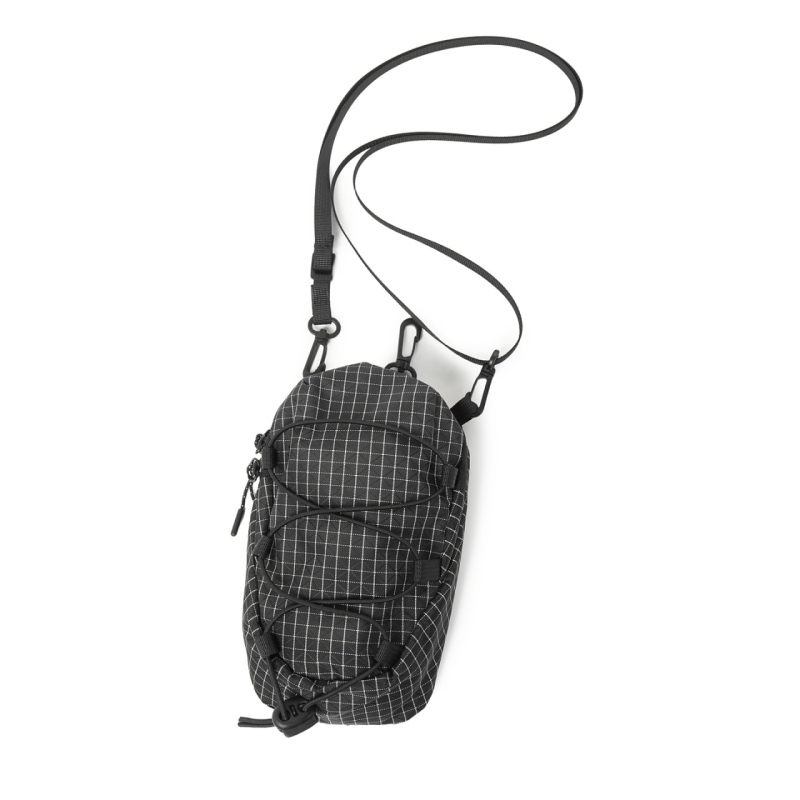 Muška crossbody torbica u urban minimalističkom stilu, lagana najlon tkanina, prugasti uzorak, podstava od poliestera
