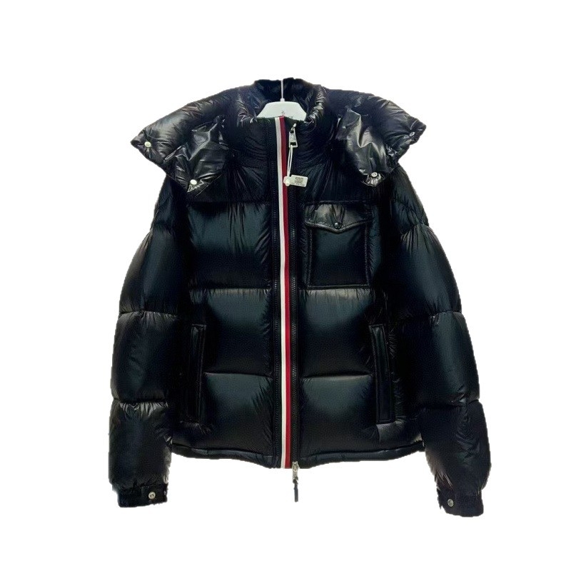 Jakna s perjem, debeli dizajn, odvojivi ovratnik, zatvarač, punjenje perjem 401–450 g, sadržaj perja 91–95%