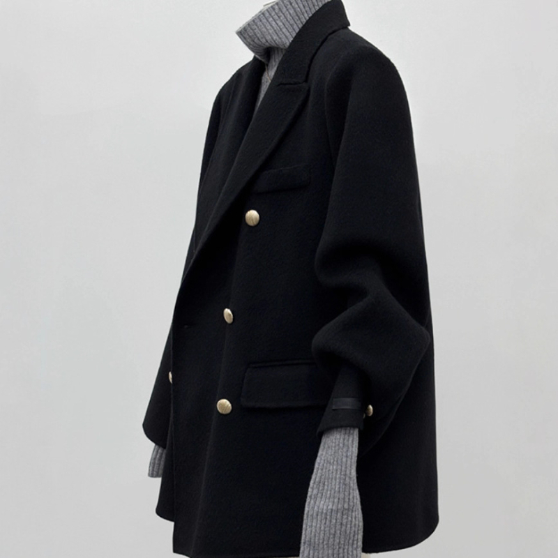 Jachetă de damă cu umplutură din puf de rață, țesătură poliester, lungime 50–65 cm, toamna 2025