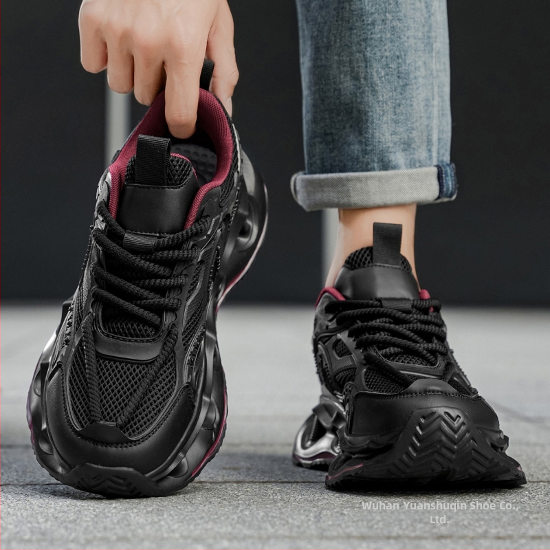 Мъжки дишащи мрежести спортни обувки есен 2025, връзки, платнена горна част, PVC подметка