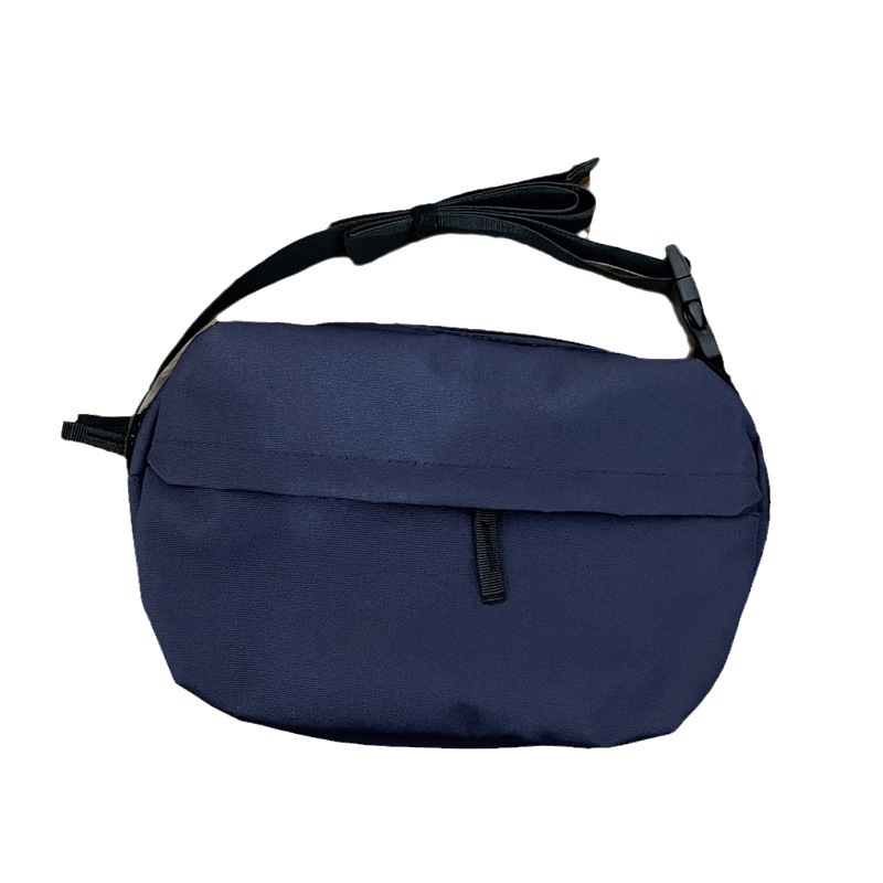 Muška crossbody torba od Oxford platna, vodootporna i ultralagana, podstava od poliestera, jednobojna