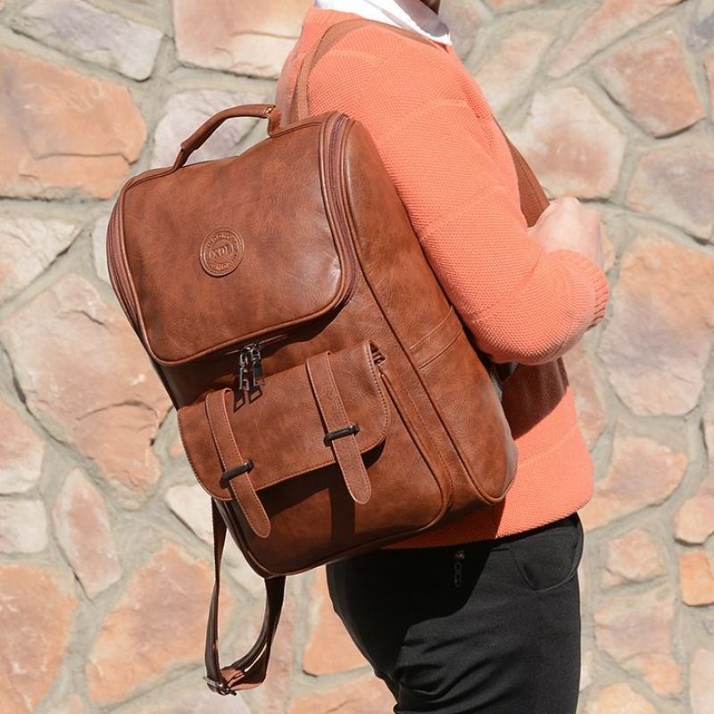 Ruksak za poslovne i putne svrhe, unisex, PU materijal, zakrivljene naramenice, podstava od poliestera