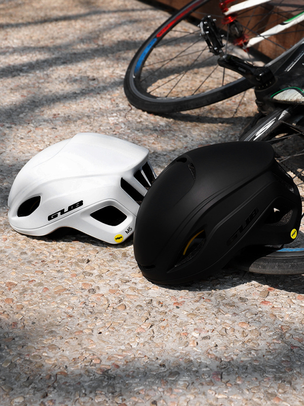 Kaciga za bicikl - GUB, unisex, odrasli, PC+EPS, tiskano logotip