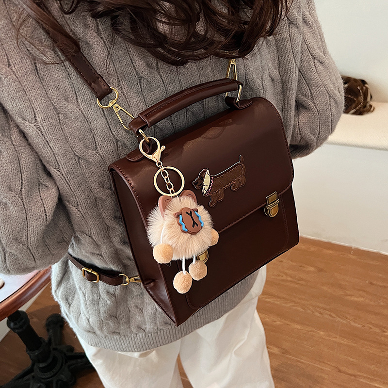 Ženski PU kožni ruksak, gradski minimalistički stil, podstava poliester, zatvaranje poklopcem