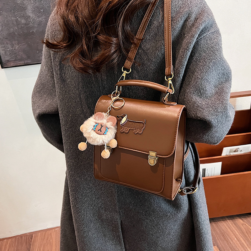 Ženski PU kožni ruksak, gradski minimalistički stil, podstava poliester, zatvaranje poklopcem