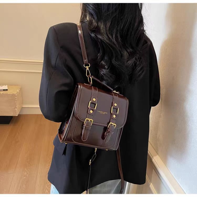 Ženska mini torba u korejskom stilu, casual retro, proljeće 2025, PU koža, lagana, zatvaranje zatvaračem, džep za mobitel, vodootporna i otporna na habanje