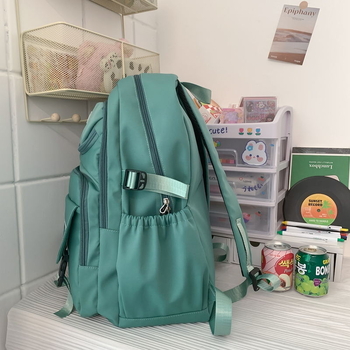 Najlon ruksak za školu, japanskog stila, zatvaranje zipom, kapacitet ispod 20 L, model KK23928, dvostruke naramenice, poliester podstava, unutarnji pretinac za bocu vode i pretinac za knjige