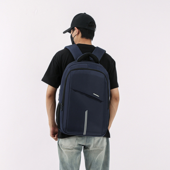 Ruksak za studente, platnena konstrukcija, kapacitet 20–35 L, stil business elitni, zakrivljene naramenice, poliester podstava