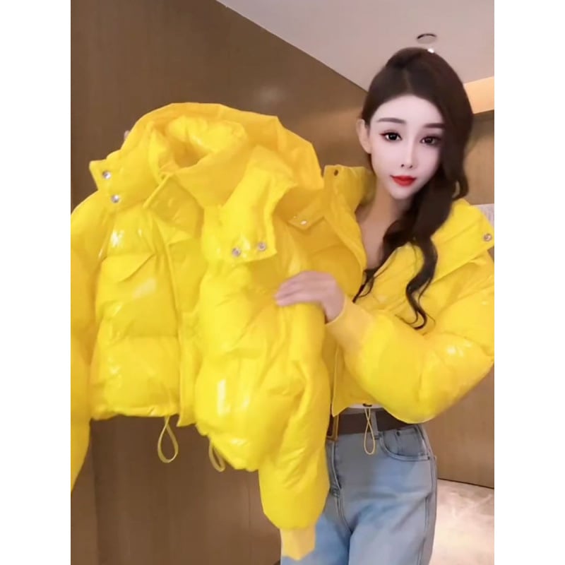 Дамско късо глянцово пухено яке с качулка, ултра къс модел А-образна кройка, без ръкави, пълнеж от коприна и памук