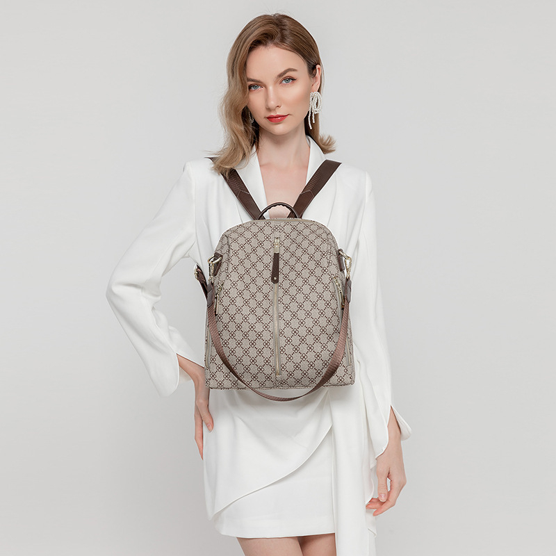 Rucsac PVC în stil Street Trend, închidere cu fermoar; buzunare interioare: buzunar ascuns cu fermoar, buzunar pentru telefon și buzunar pentru documente; rezistent la uzură