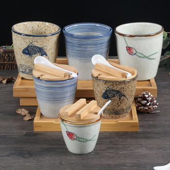 Керамичен релефен комплект бурканчета за подправки с капаци и отворено горло, японски стил, сол и пипер