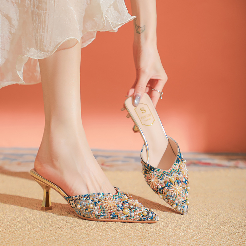 6066-36 Satenska gornja s oštrim nosem, visoki stileto, otvorena peta Rhinestone sandale, korejska verzija