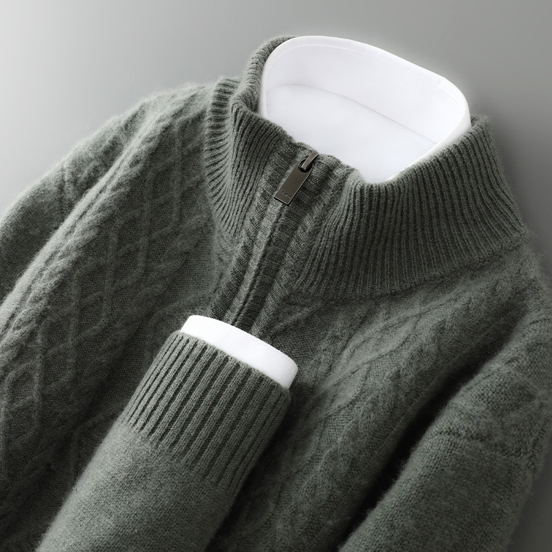Мъжки кашмирен кардиган с цип, свободна кройка и качулка, кръгло деколте, дълги ръкави, съдържание на кашмир 30–35%