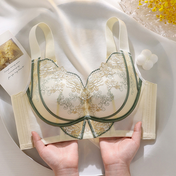 Esküvői melltartó kis mellhez, 3/4 kosár, felső rész vékony, alsó rész vastag, Mulberry selyem bélés, állítható vállpántok, hátul négy sor zár