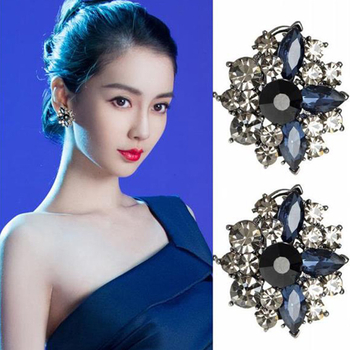 Timmy Jewelry Floralne naušnice od legure, bakreni postovi, elektroplirano, kristalni detalj, za žene